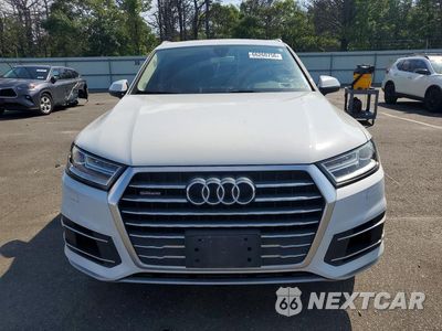 Piąte zdjęcie samochodu w środku: 2017 AUDI Q7 PREMIUM PLUS VIN:WA1LAAF79HD013106 - miniatura
