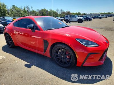 Czwarte zdjęcie samochodu z boku: 2024 TOYOTA GR 86 PREMIUM VIN:JF1ZNBE14R9760288 - miniatura