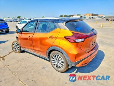 Drugie zdjęcie samochodu z przodu: 2021 NISSAN KICKS SV VIN:3N1CP5CV2ML543469 - miniatura