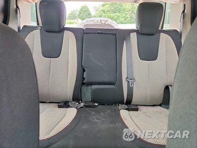 Zdjęcie 10 z 13 samochodu: 2016 GMC TERRAIN SLE VIN:2GKALMEK5G6104664 - miniatura