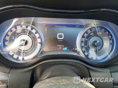 Zdjęcie 9 z 13 samochodu: 2016 CHRYSLER 300 S VIN:2C3CCAGG1GH165790 - miniatura