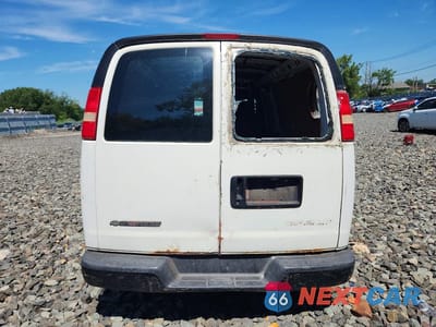Zdjęcie 6 z 13 samochodu: 2005 CHEVROLET EXPRESS G1500 VIN:1GCFG15X051146188 - miniatura