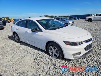 Czwarte zdjęcie samochodu z boku: 2018 CHEVROLET MALIBU LS VIN:1G1ZB5ST5JF265929 - miniatura