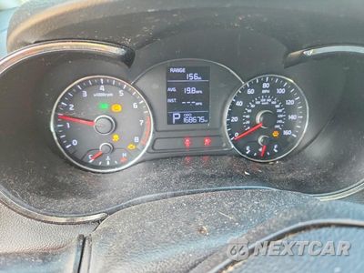 Zdjęcie 9 z 12 samochodu: 2014 KIA FORTE LX VIN:KNAFK4A64E5148271 - miniatura