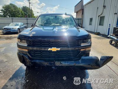 Piąte zdjęcie samochodu w środku: 2018 CHEVROLET SILVERADO C1500 CUSTOM VIN:1GCRCPEC5JZ373722 - miniatura