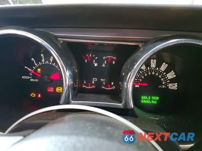 Zdjęcie 9 z 12 samochodu: 2006 FORD MUSTANG VIN:1ZVFT80N065115900 - miniatura