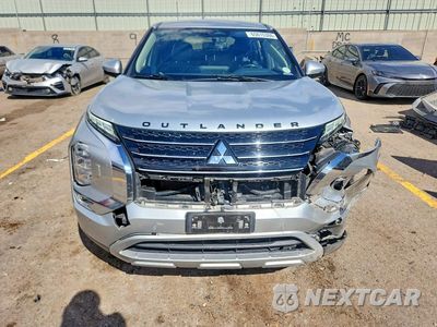Piąte zdjęcie samochodu w środku: 2023 MITSUBISHI OUTLANDER SE VIN:JA4J4UA86PZ039387 - miniatura