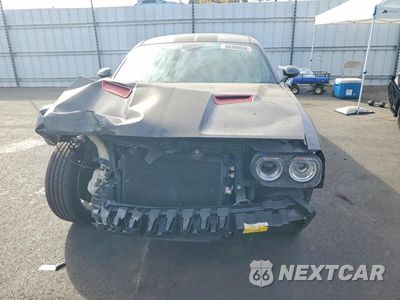 Piąte zdjęcie samochodu w środku: 2016 DODGE CHALLENGER SXT VIN:2C3CDZAG7GH345876 - miniatura