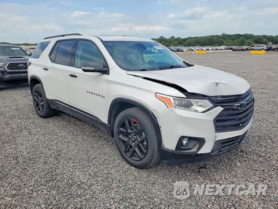 Czwarte zdjęcie samochodu z boku: 2021 CHEVROLET TRAVERSE PREMIER VIN:1GNEVKKW4MJ238073 - miniatura