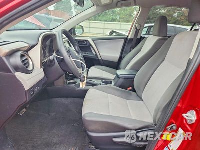 Zdjęcie 7 z 13 samochodu: 2015 TOYOTA RAV4 LE VIN:JTMBFREV7FD127233 - miniatura