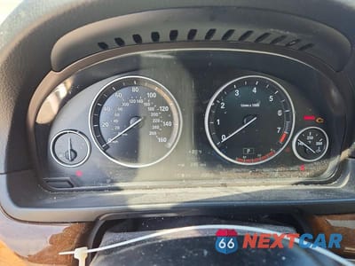 Zdjęcie 9 z 12 samochodu: 2013 BMW 528 I VIN:WBAXG5C51DD229524 - miniatura
