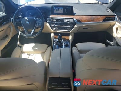 Zdjęcie 8 z 12 samochodu: 2020 BMW 530 I VIN:WBAJR3C00LWW68175 - miniatura