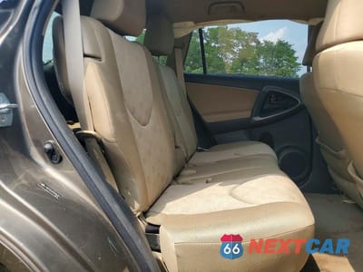 Zdjęcie 11 z 13 samochodu: 2012 TOYOTA RAV4 BASE VIN:JTMBF4DV2C5056551 - miniatura