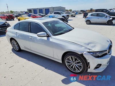 Czwarte zdjęcie samochodu z boku: 2024 BMW 330I VIN:3MW69FF05R8E33369 - miniatura
