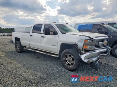 Czwarte zdjęcie samochodu z boku: 2015 CHEVROLET SILVERADO K3500 LT VIN:1GC4KZCGXFF124274 - miniatura