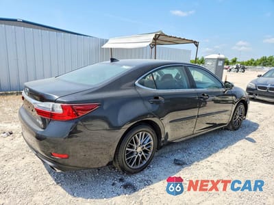 Trzecie zdjęcie samochodu z tyłu: 2018 LEXUS ES 350 VIN:58ABK1GG6JU115454 - miniatura