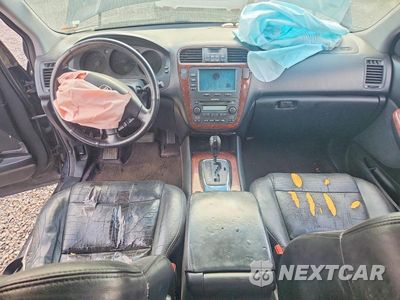 Zdjęcie 8 z 13 samochodu: 2005 ACURA MDX VIN:2HNYD18205H500899 - miniatura