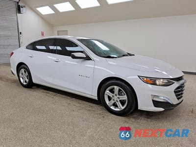 Czwarte zdjęcie samochodu z boku: 2023 CHEVROLET MALIBU LT VIN:1G1ZD5ST4PF177943 - miniatura