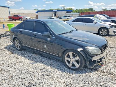 Czwarte zdjęcie samochodu z boku: 2011 MERCEDES-BENZ C 300 4MATIC VIN:WDDGF8BB9BR158108 - miniatura