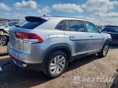 Trzecie zdjęcie samochodu z tyłu: 2020 VOLKSWAGEN ATLAS CROSS SPORT SE VIN:1V26C2CA2LC204477 - miniatura