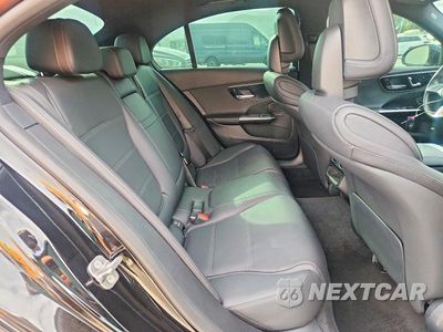 Zdjęcie 10 z 12 samochodu: 2025 MERCEDES-BENZ C 300 VIN:W1KAF4GB1SR243385 - miniatura