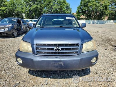 Piąte zdjęcie samochodu w środku: 2003 TOYOTA HIGHLANDER LIMITED VIN:JTEHF21A130143771 - miniatura