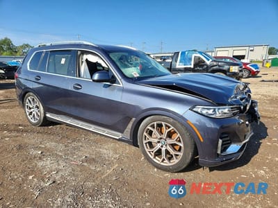 Czwarte zdjęcie samochodu z boku: 2019 BMW X7 XDRIVE40I VIN:5UXCW2C55KL089580 - miniatura