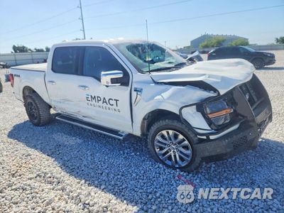 Czwarte zdjęcie samochodu z boku: 2024 FORD F150 XLT VIN:1FTFW3L84RKE75115 - miniatura