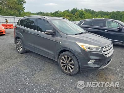 Czwarte zdjęcie samochodu z boku: 2018 FORD ESCAPE TITANIUM VIN:1FMCU9J98JUA40450 - miniatura