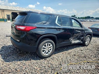 Trzecie zdjęcie samochodu z tyłu: 2019 CHEVROLET TRAVERSE LS VIN:1GNERFKW6KJ216181 - miniatura