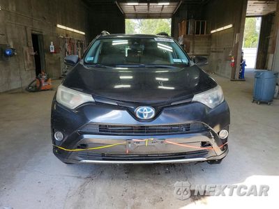 Piąte zdjęcie samochodu w środku: 2017 TOYOTA RAV4 HYBRID XLE VIN:JTMRJREV9HD095790 - miniatura