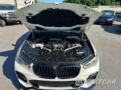 Piąte zdjęcie samochodu w środku: 2019 BMW X5 XDRIVE50I VIN:5UXJU2C53KLN49994 - miniatura