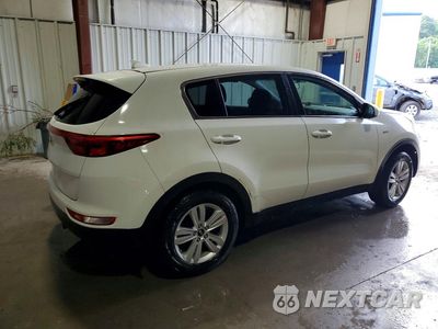 Trzecie zdjęcie samochodu z tyłu: 2017 KIA SPORTAGE LX VIN:KNDPMCAC6H7223109 - miniatura
