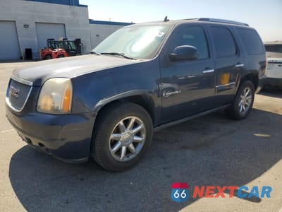 2008 GMC YUKON DENALI 1GKEC63848J173581 - główne zdjęcie licytacji z USA - miniatura