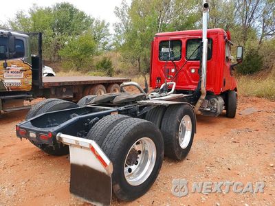 Trzecie zdjęcie samochodu z tyłu: 2024 FREIGHTLINER CASCADIA 126 SEMI TRUCK VIN:3AKJHLDR8RSVJ4548 - miniatura