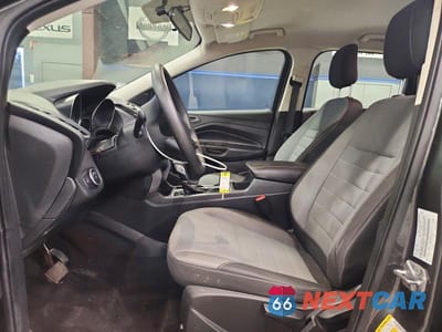 Zdjęcie 7 z 13 samochodu: 2018 FORD ESCAPE S VIN:1FMCU0F7XJUA18842 - miniatura