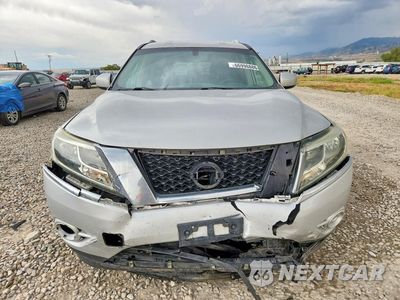 Piąte zdjęcie samochodu w środku: 2016 NISSAN PATHFINDER S VIN:5N1AR2MM2GC636989 - miniatura