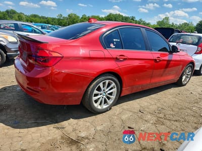 Trzecie zdjęcie samochodu z tyłu: 2016 BMW 320 XI VIN:WBA8A3C51GK551414 - miniatura