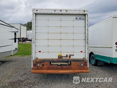 Zdjęcie 6 z 12 samochodu: 2012 FREIGHTLINER MT45 CHASSIS BOX TRUCK VIN:4UZAAPDU4CCBL7709 - miniatura