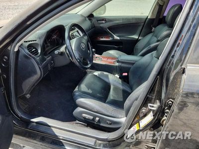 Zdjęcie 7 z 12 samochodu: 2007 LEXUS IS 250 BASE VIN:JTHBK262375041077 - miniatura