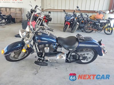 Trzecie zdjęcie samochodu z tyłu: 2004 HARLEY-DAVIDSON FLSTCI VIN:1HD1BWB124Y010316 - miniatura