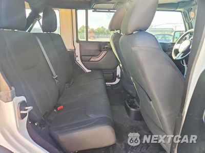 Zdjęcie 10 z 12 samochodu: 2017 JEEP WRANGLER UNLIMITED SPORT VIN:1C4BJWDG1HL510464 - miniatura