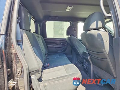 Zdjęcie 10 z 12 samochodu: 2019 NISSAN TITAN XD SV VIN:1N6BA1F4XKN512177 - miniatura