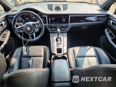 Zdjęcie 8 z 13 samochodu: 2021 PORSCHE MACAN VIN:WP1AA2A57MLB08593 - miniatura