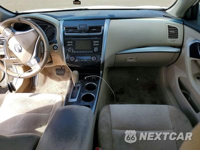 Zdjęcie 8 z 12 samochodu: 2013 NISSAN ALTIMA 3.5 S VIN:1N4BL3AP0DC122333 - miniatura