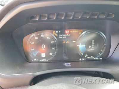 Zdjęcie 9 z 13 samochodu: 2016 VOLVO XC90 T8 VIN:YV4BC0PM4G1067646 - miniatura
