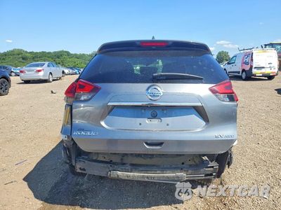 Zdjęcie 6 z 14 samochodu: 2018 NISSAN ROGUE S VIN:5N1AT2MV8JC766003 - miniatura