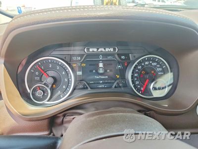 Zdjęcie 9 z 12 samochodu: 2025 RAM 1500 LARAMIE VIN:1C6SRFJP5SN761889 - miniatura