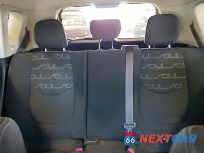 Zdjęcie 10 z 13 samochodu: 2013 KIA SOUL + VIN:KNDJT2A6XD7596449 - miniatura