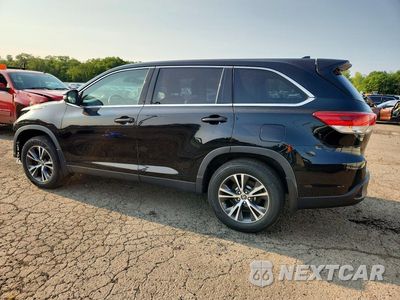 Drugie zdjęcie samochodu z przodu: 2019 TOYOTA HIGHLANDER LE PLUS VIN:5TDBZRFH4KS993275 - miniatura